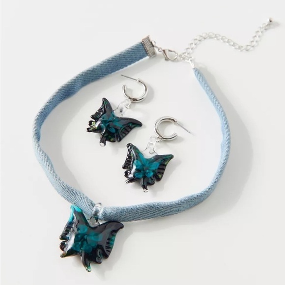 UO Glass Butterfly Choker, Blue, O/S, NWT - Picture 4 of 9